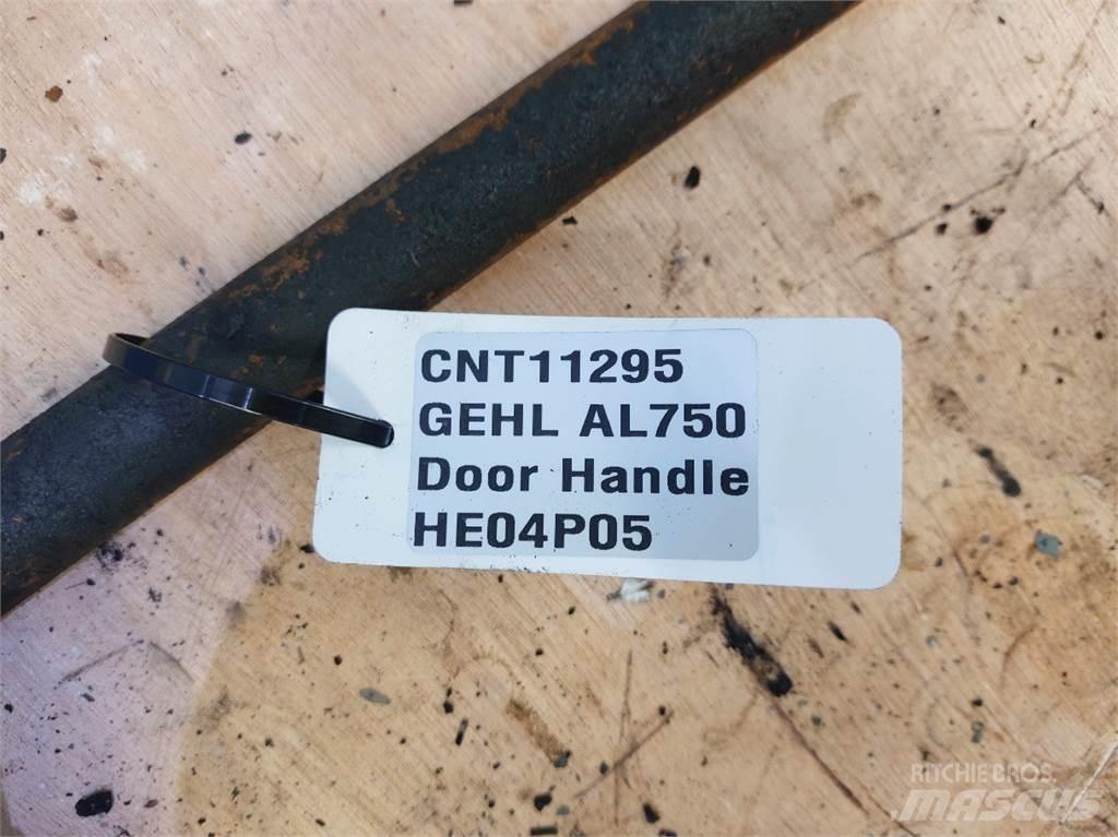 Gehl AL750 Screening buckets