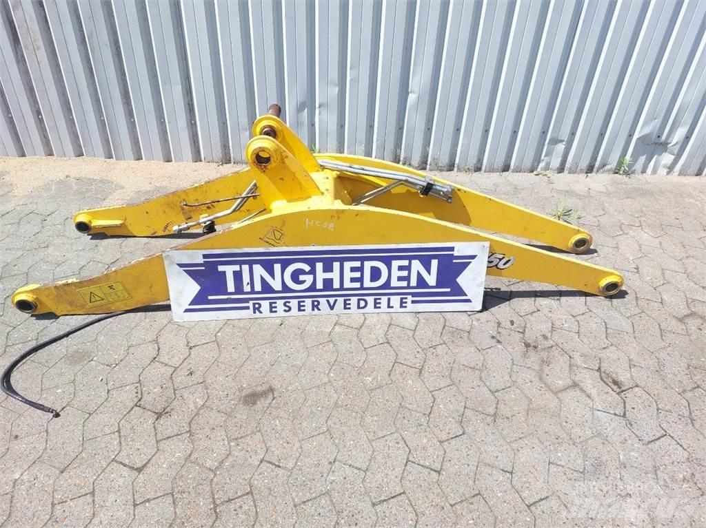 Gehl AL750 Booms and arms