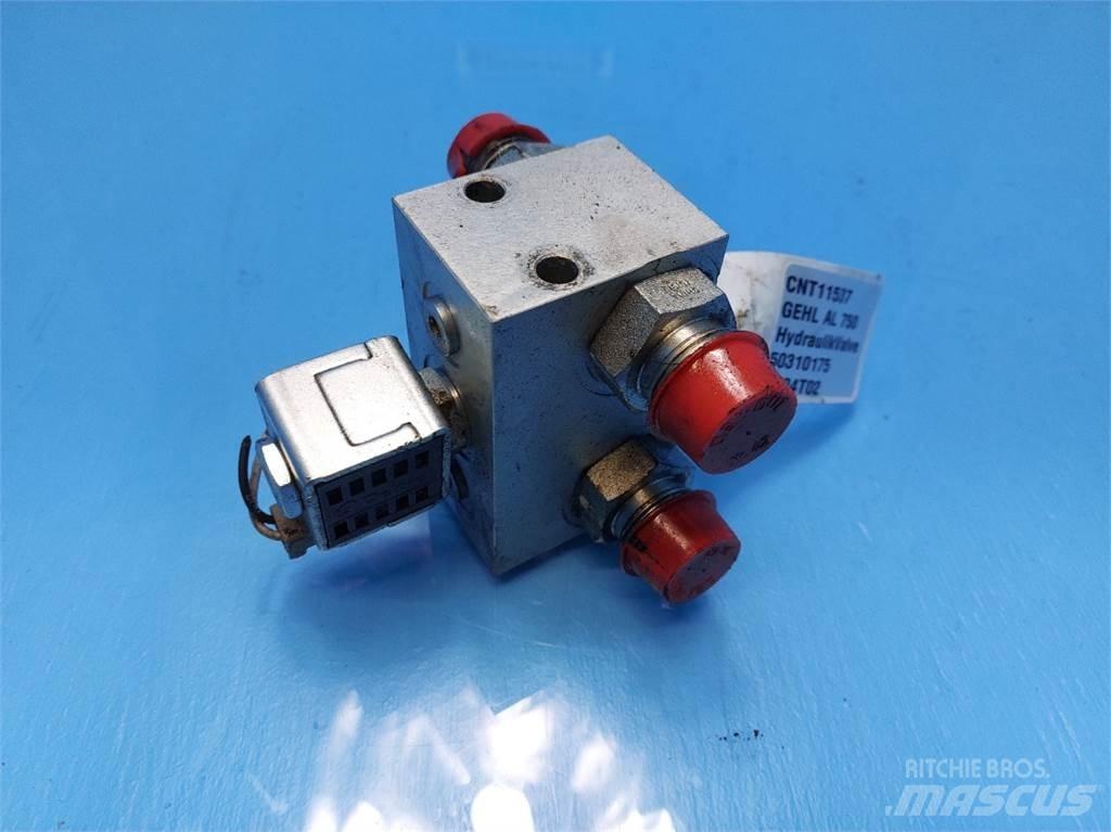 Gehl AL750 Hydraulics