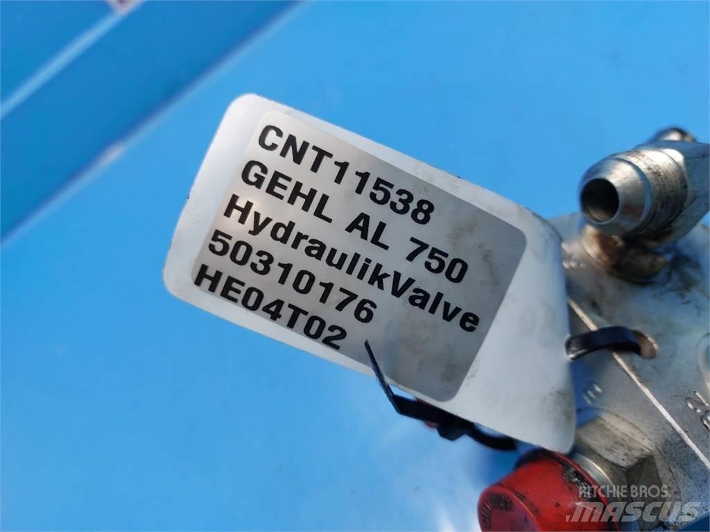 Gehl AL750 Hydraulics