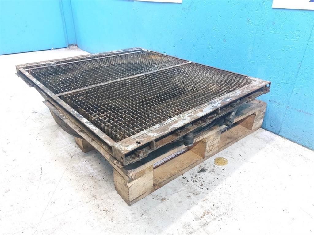  Hannonag 44C Radiators