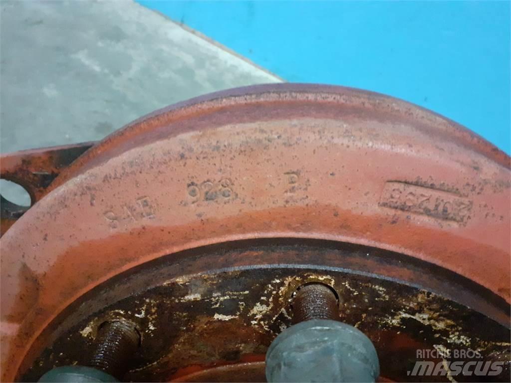 Hesston 4900 Axles