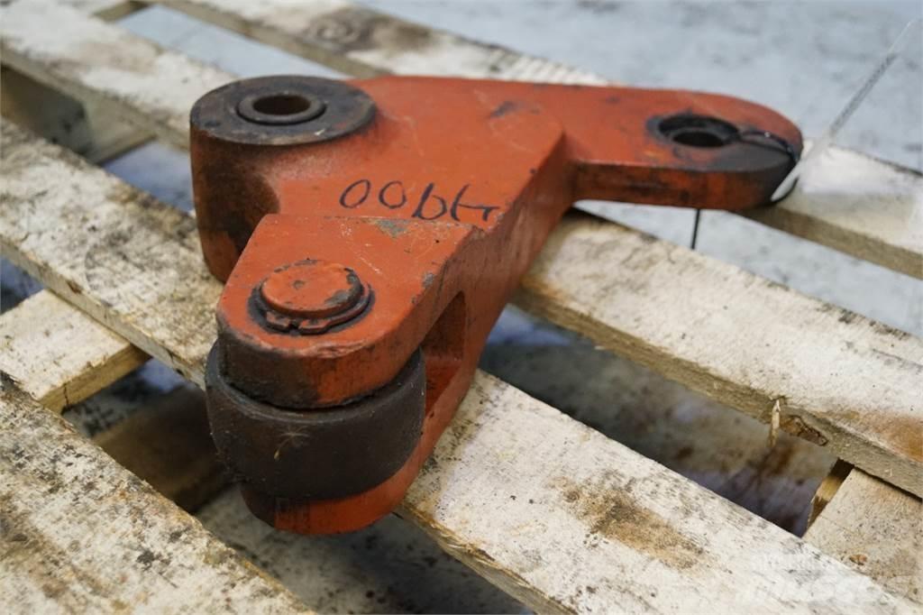 Hesston 4900 Bale clamps