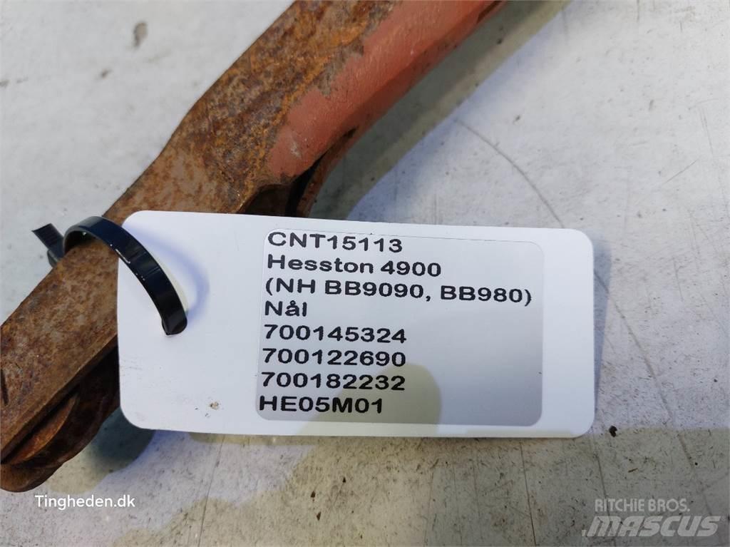 Hesston 4900 Farm machinery