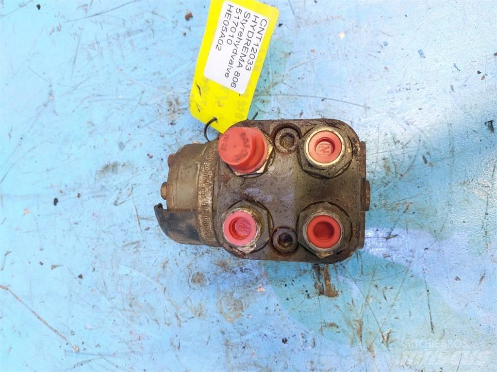 Hydrema 806 Axles