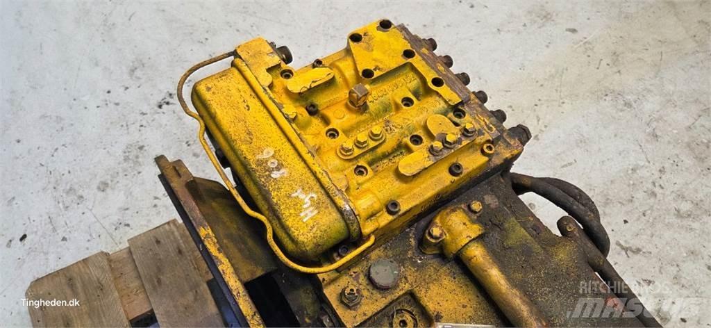 Hydrema 806 Transmission