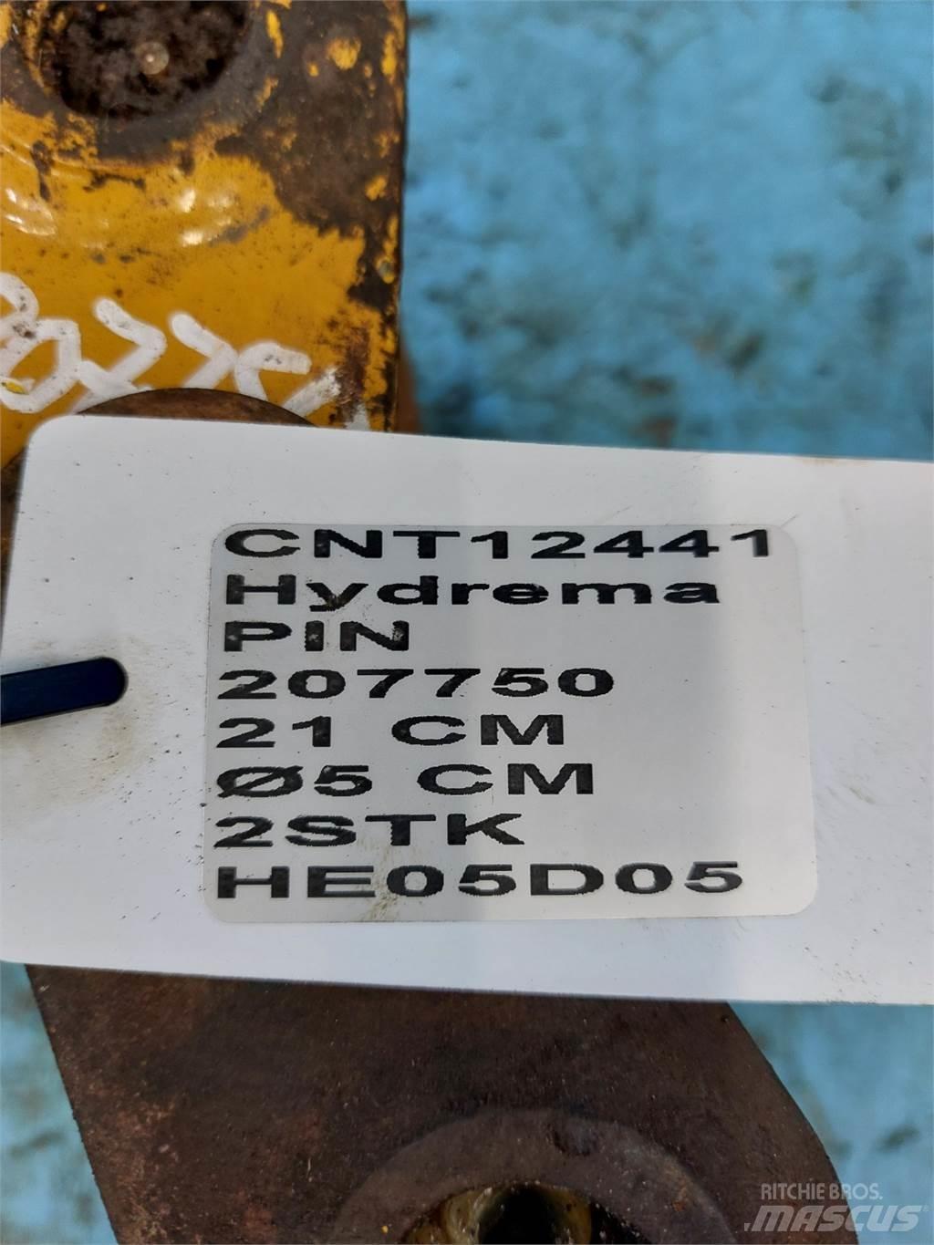 Hydrema 906 Backhoes