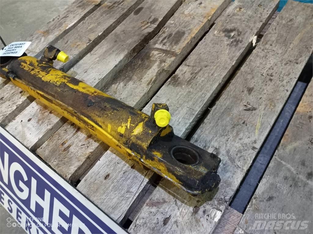 Hydrema 906A Axles
