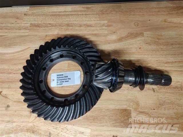 Hydrema 906B Axles