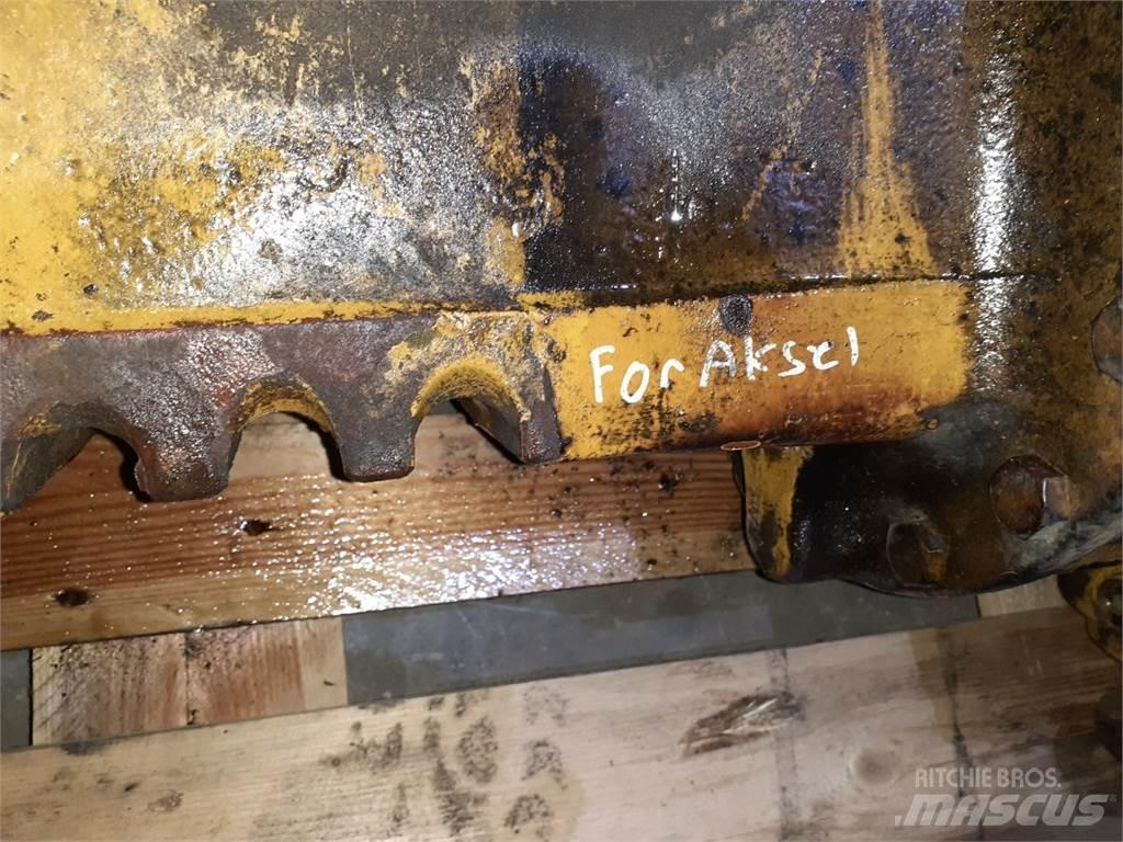 Hydrema 906B Axles