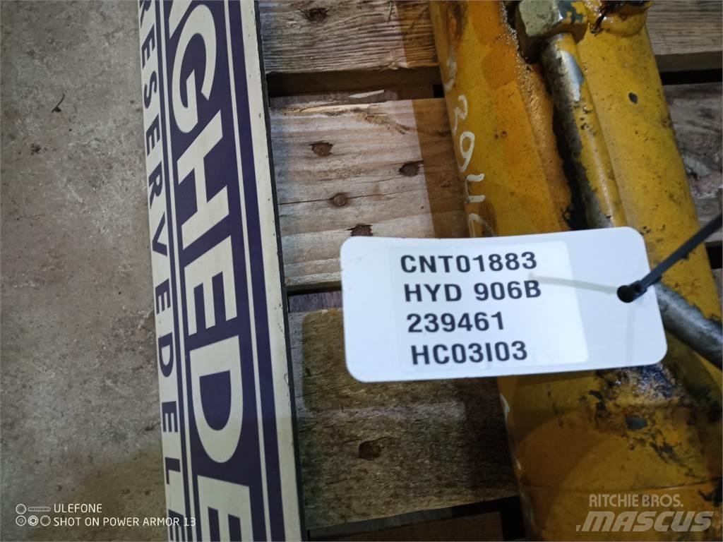 Hydrema 906B Axles