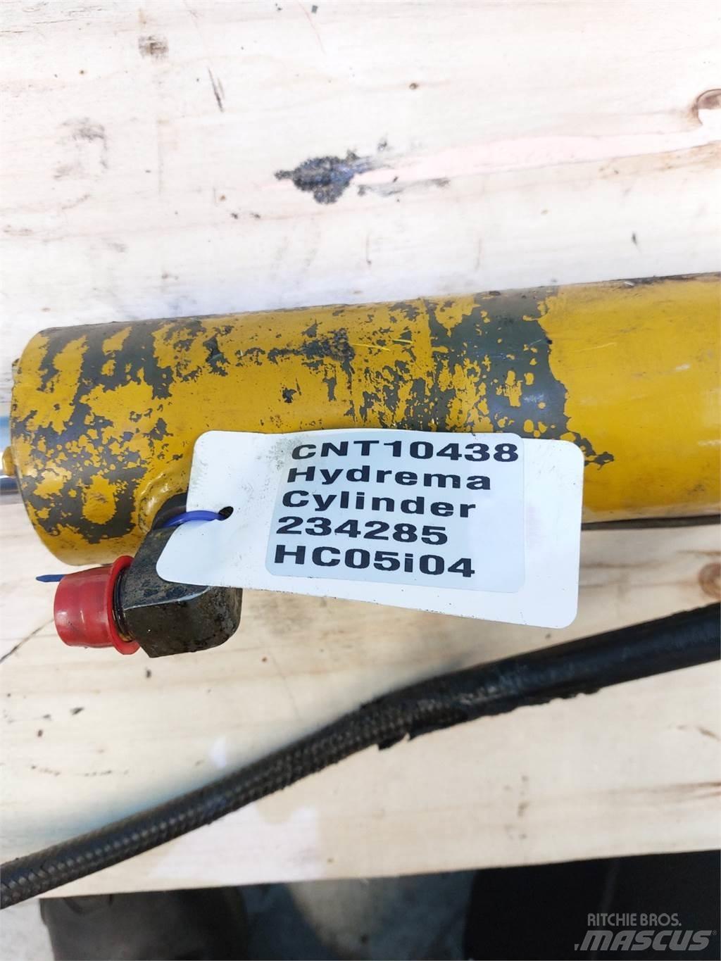 Hydrema 906B Axles