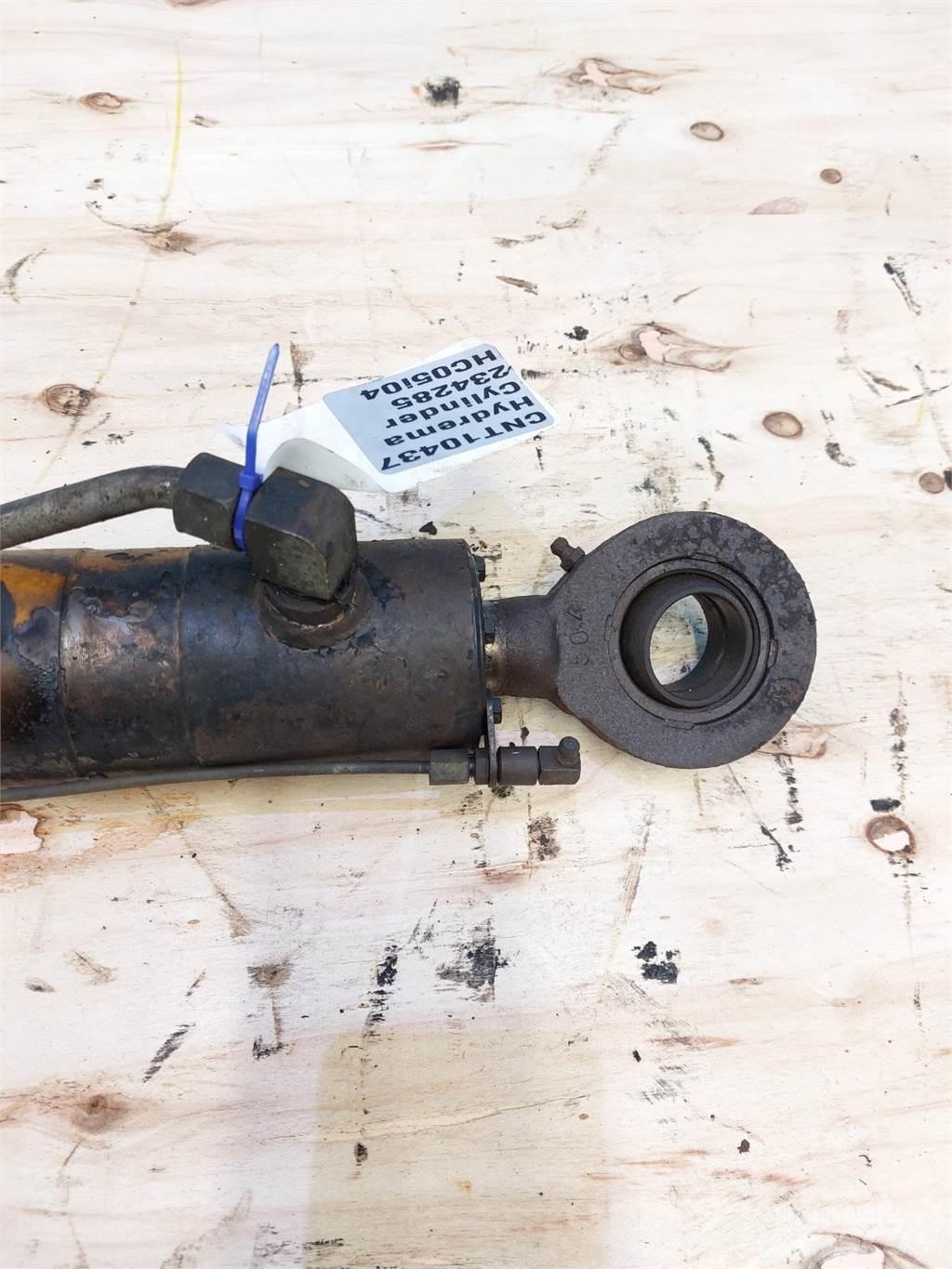 Hydrema 906B Axles