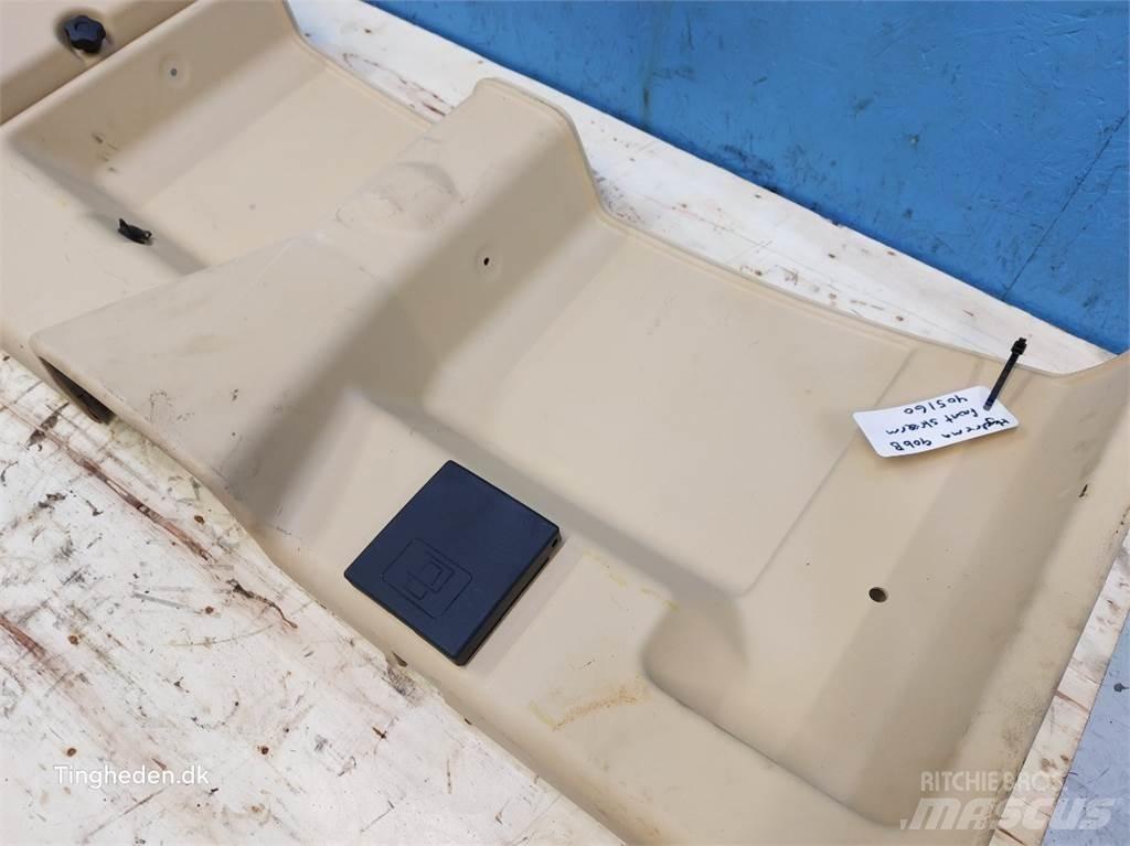 Hydrema 906B Cabins and interior