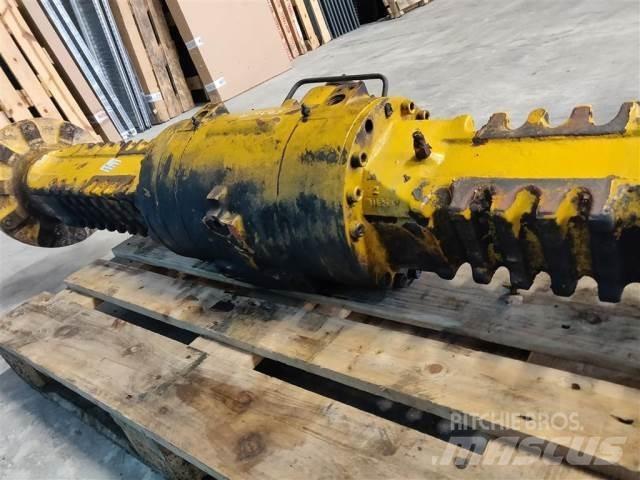 Hydrema 906C Axles