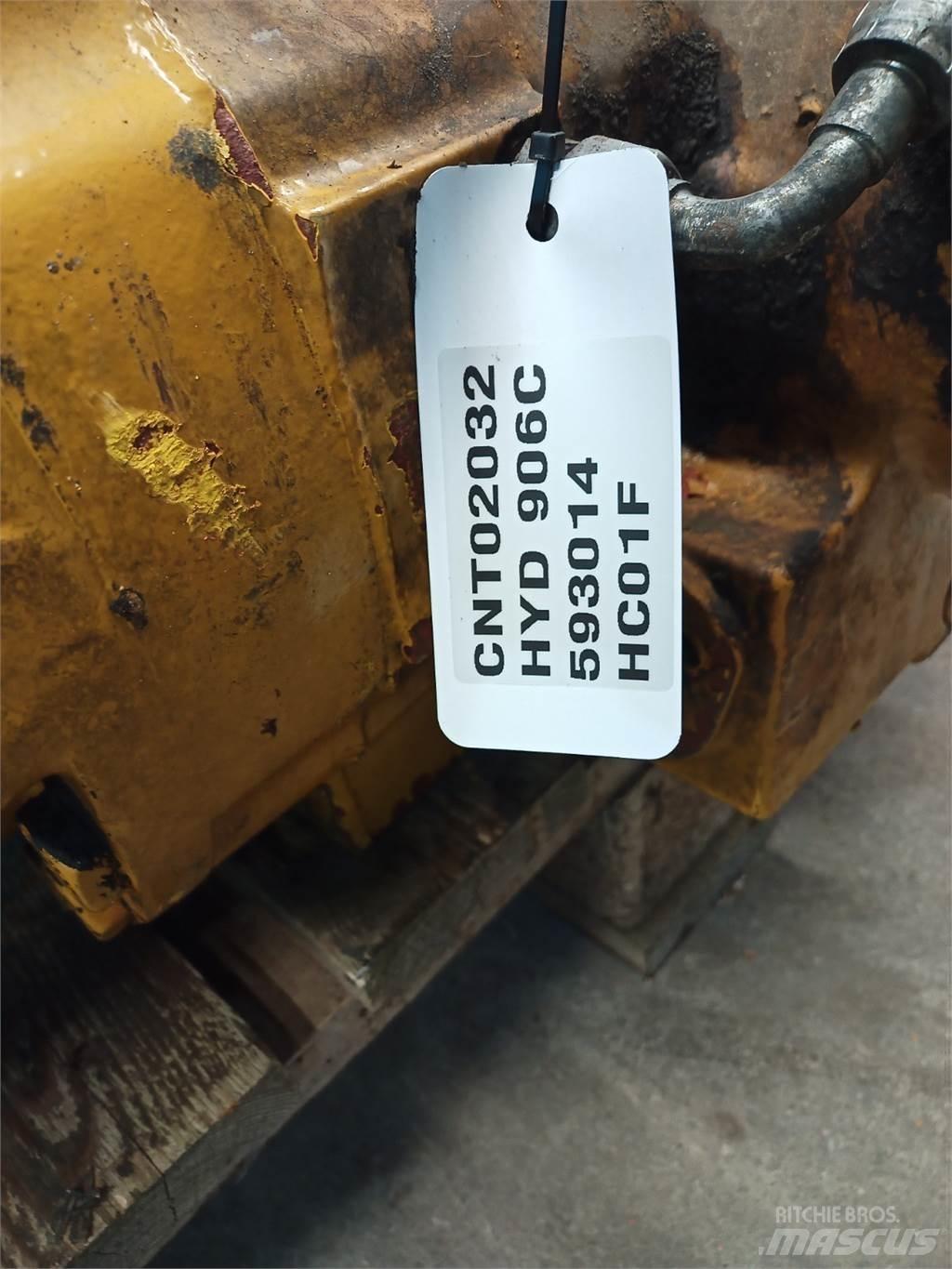 Hydrema 906C Axles