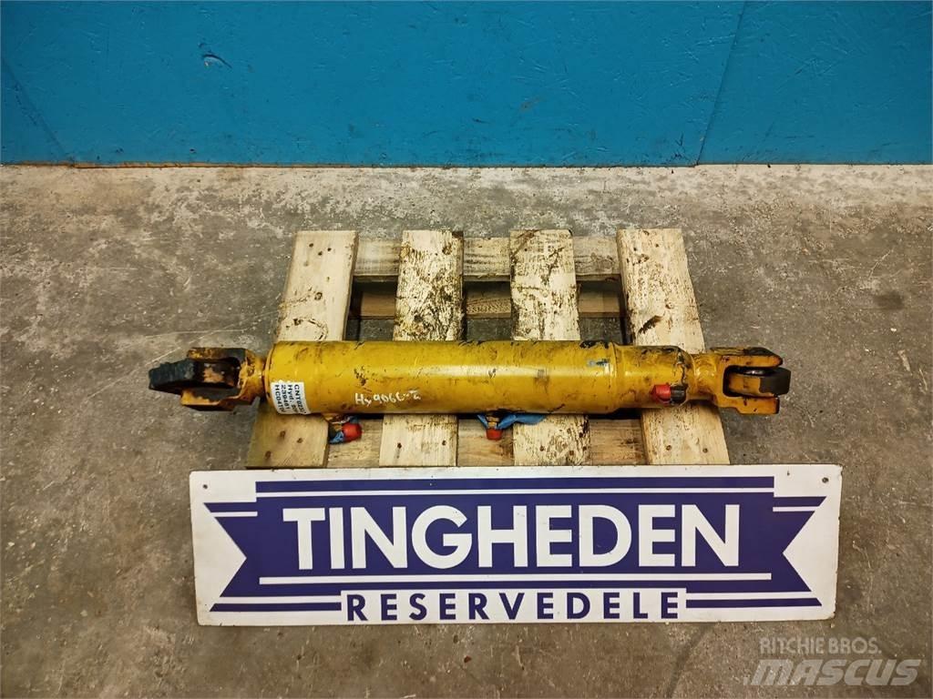 Hydrema 906C Axles