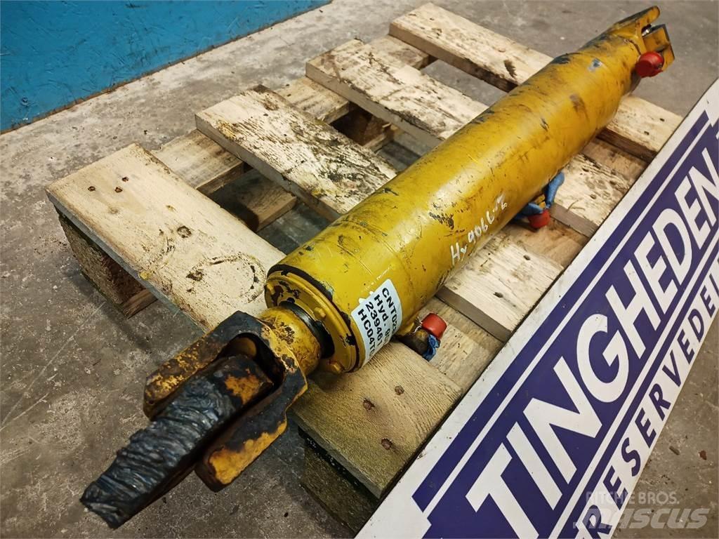 Hydrema 906C Axles