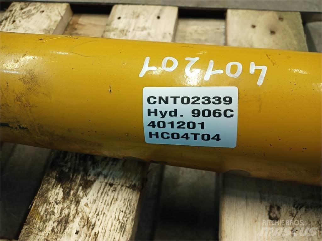 Hydrema 906C Booms and arms