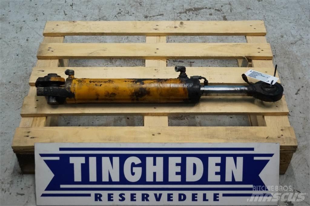 Hydrema 906C Axles