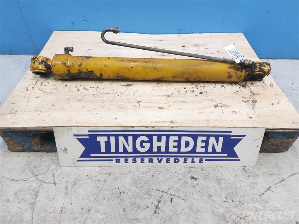 Hydrema 906C Booms and arms
