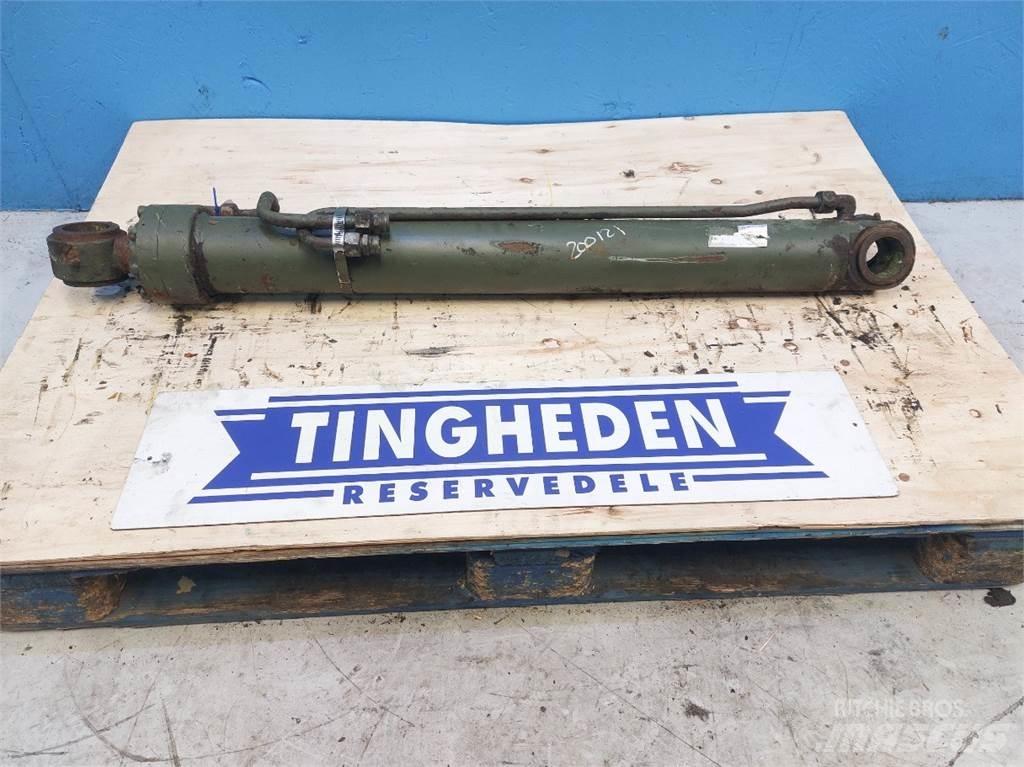 Hydrema 906C Booms and arms