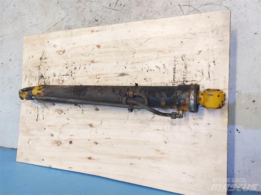 Hydrema 906C Booms and arms