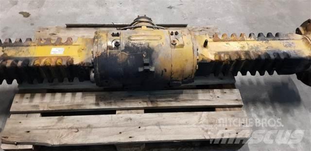 Hydrema 906D Axles
