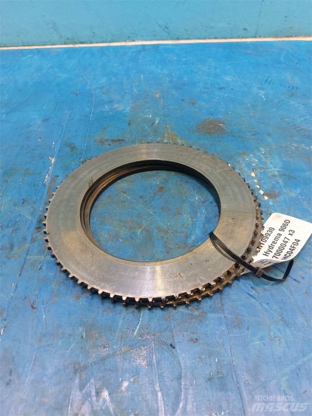 Hydrema 906D Transmission