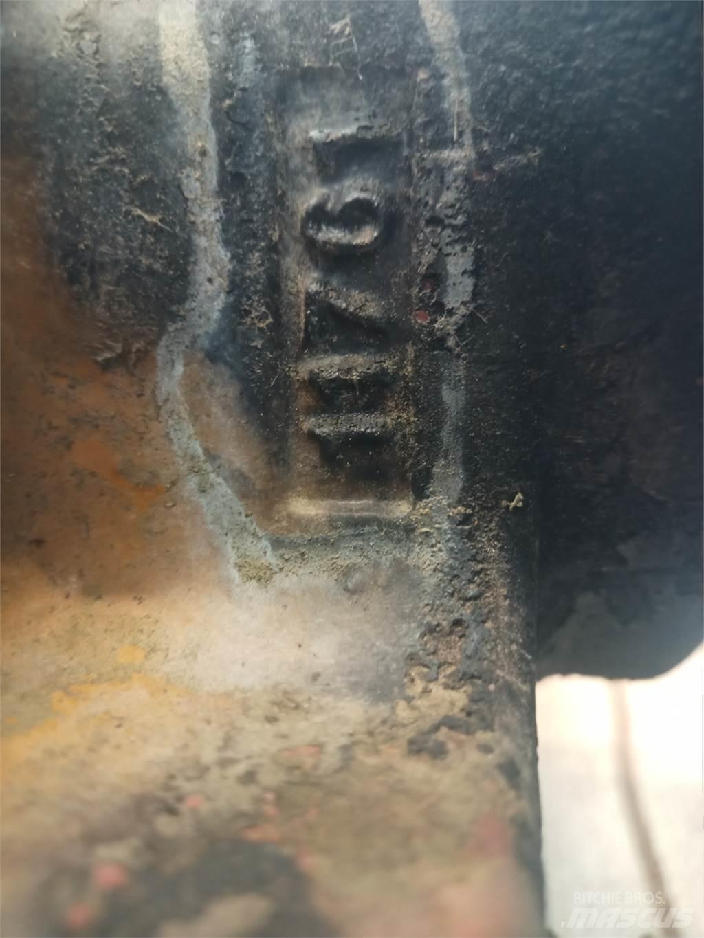 Hydrema 926D Axles