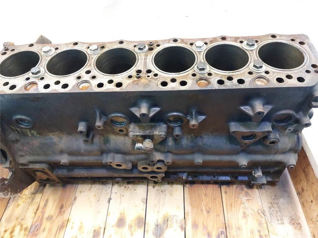 Iveco 8465 Engines