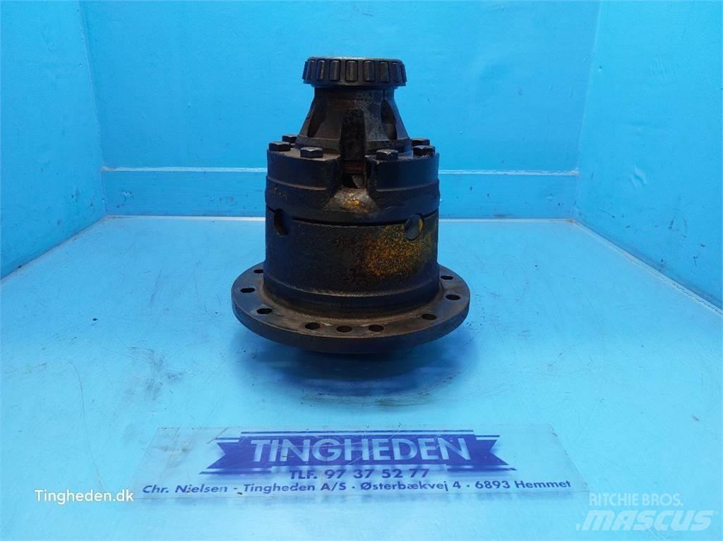 JCB 413S Transmission