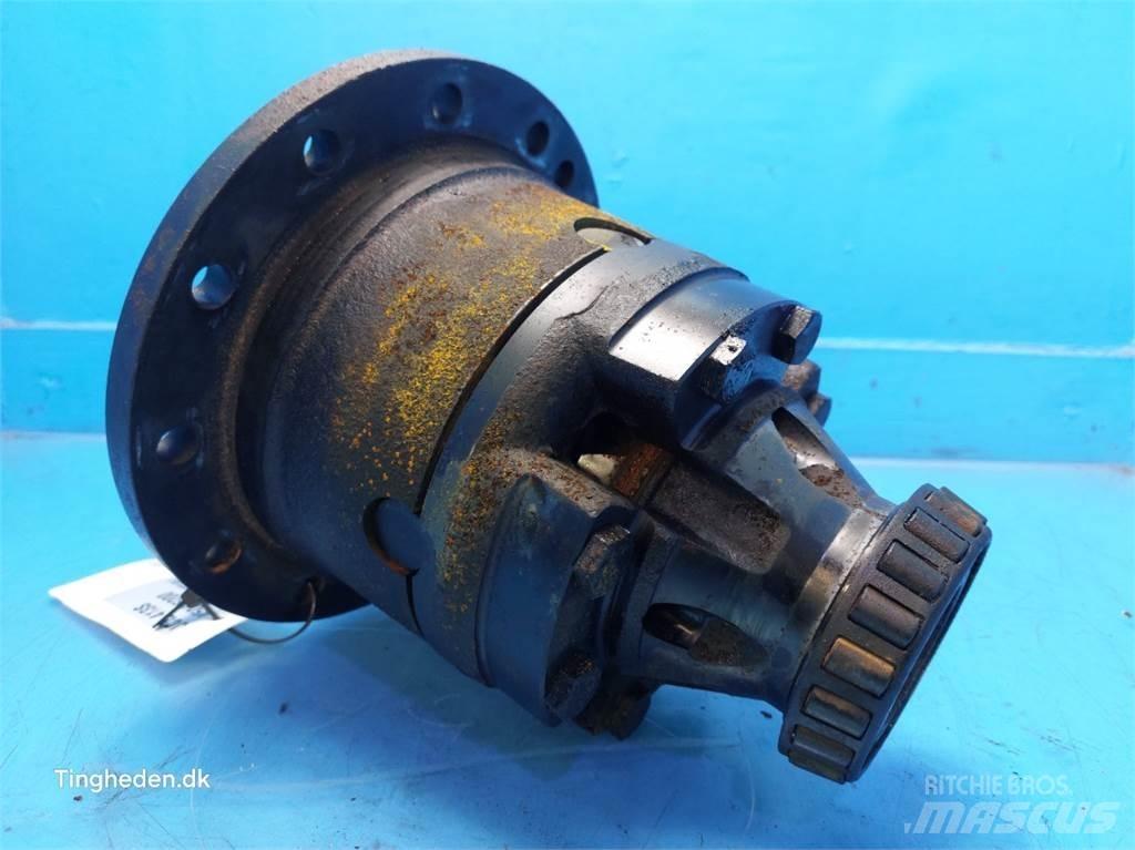 JCB 413S Transmission
