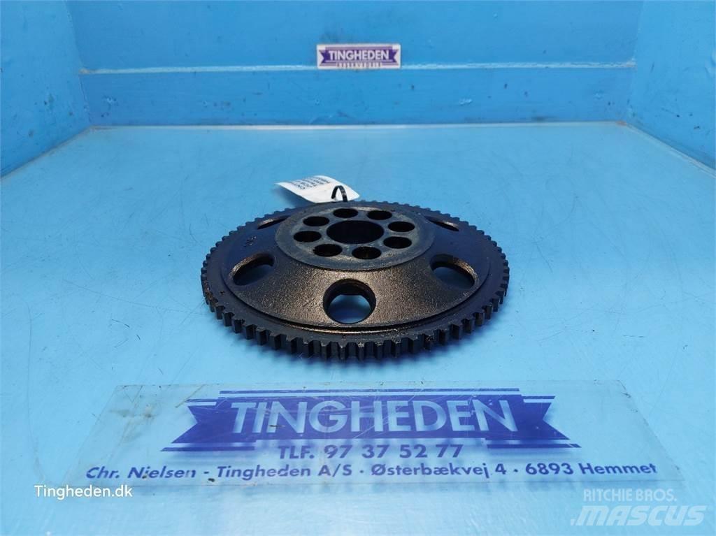 JCB 413S Transmission
