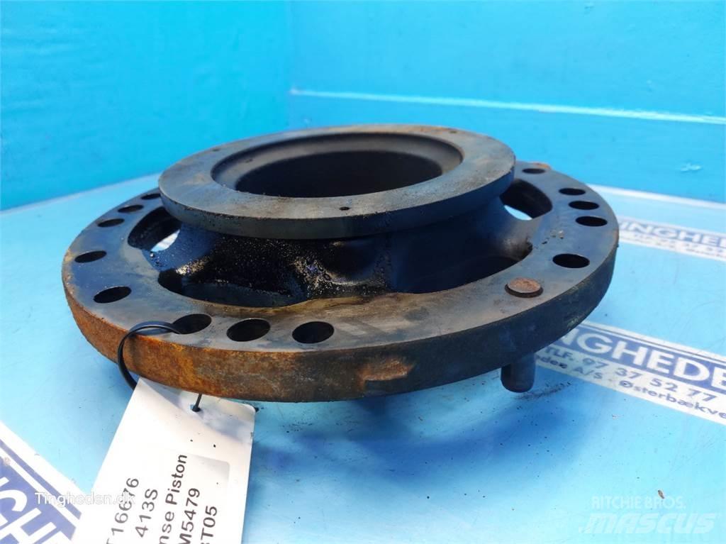JCB 413S Axles