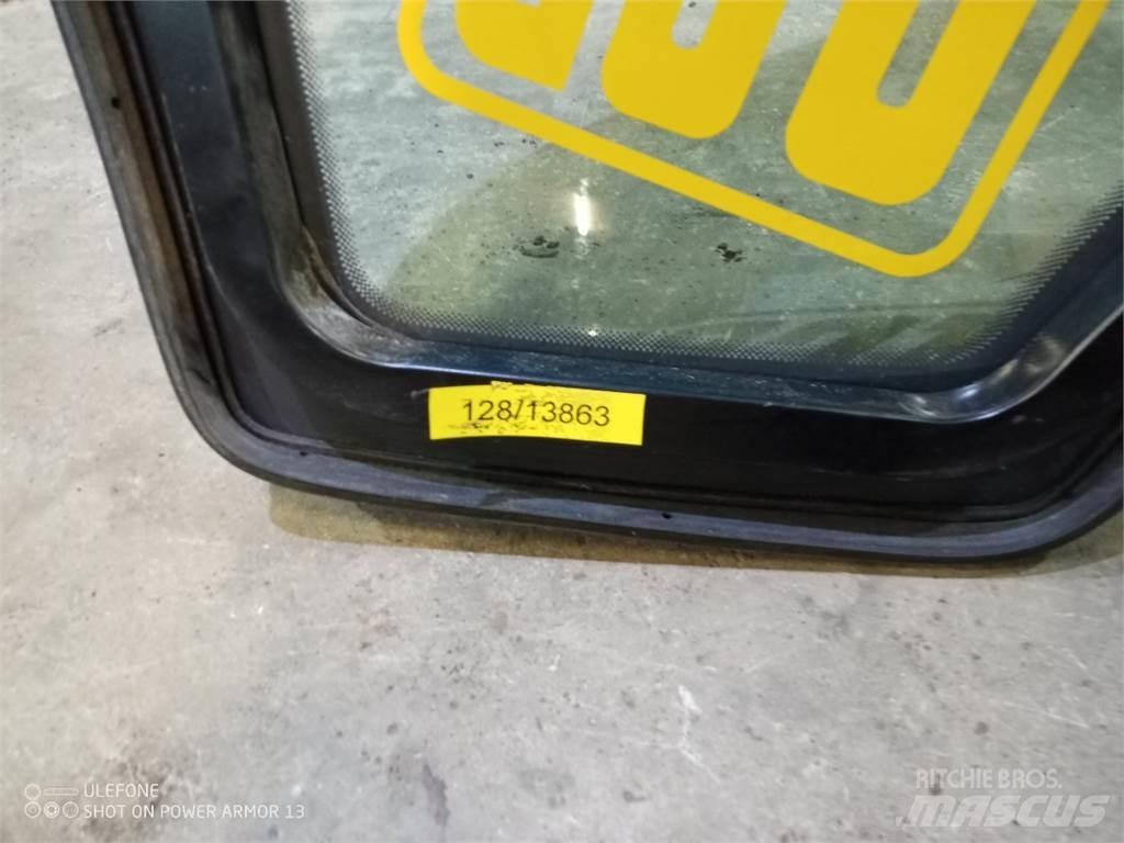 JCB 4CX Cabins and interior