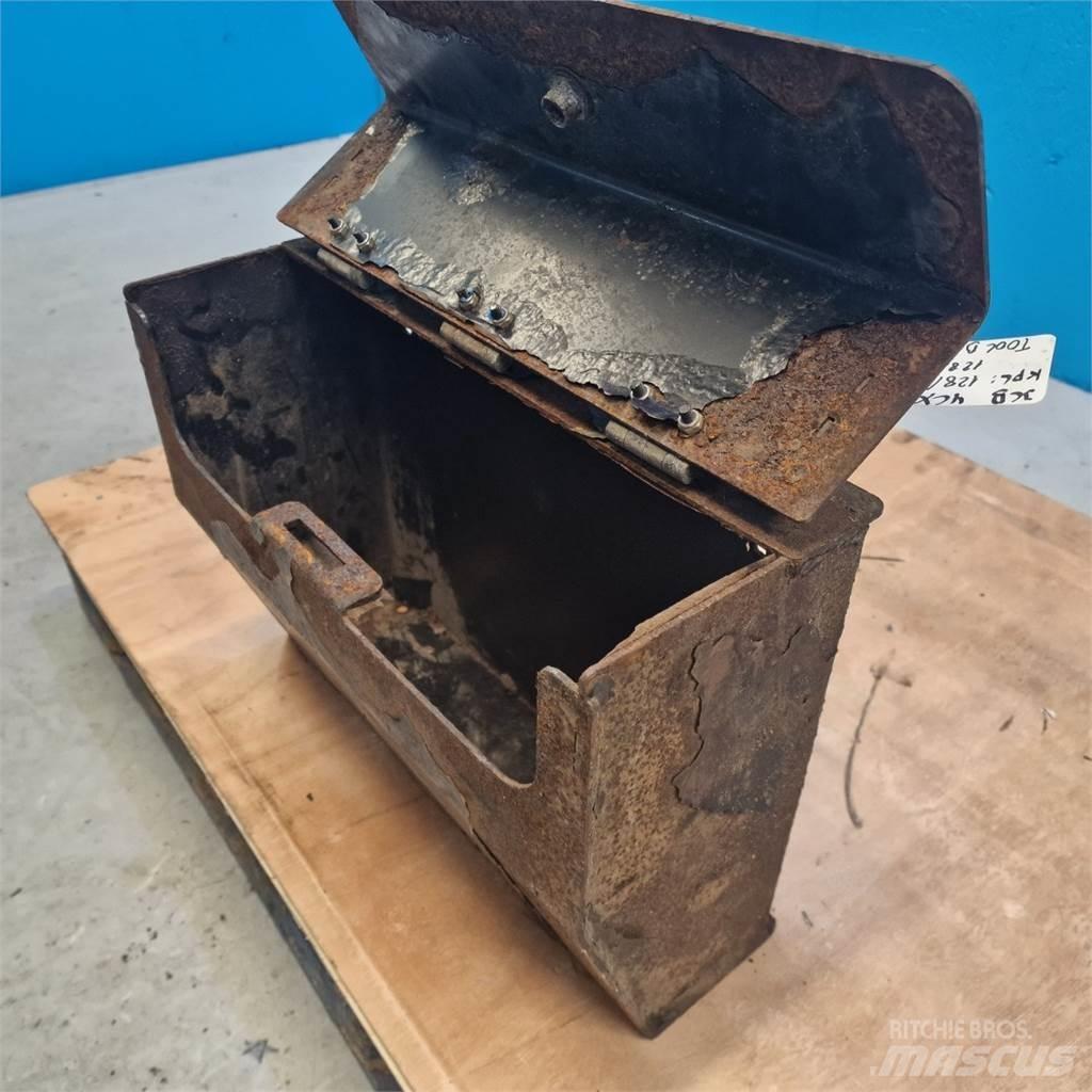 JCB 4CX Screening buckets