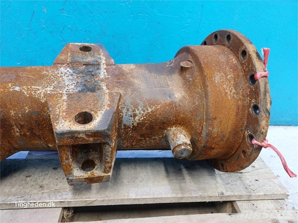 JCB 4CX Axles