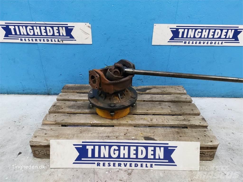 JCB 4CX Axles
