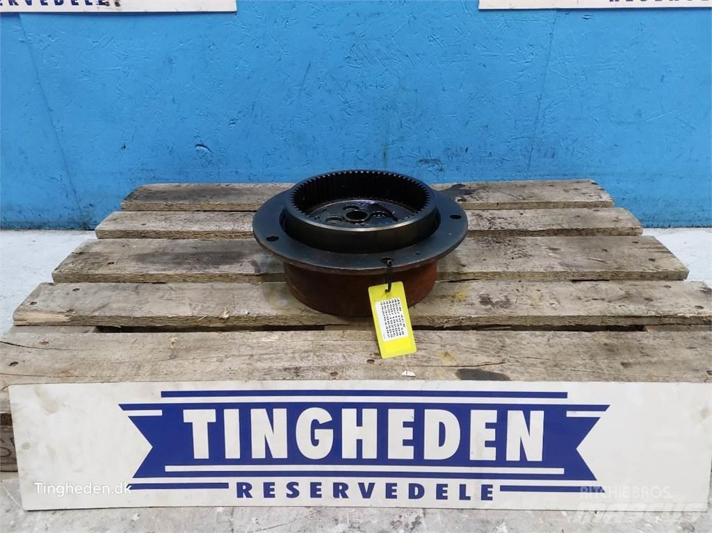 JCB 4CX Axles