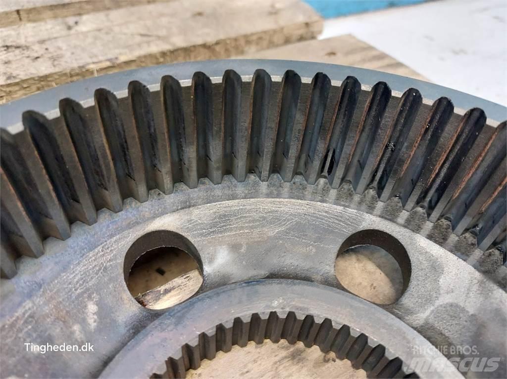 JCB 4CX Axles