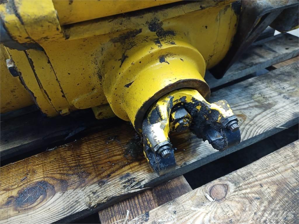 JCB 530 Axles