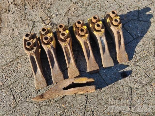 JCB Skovltænder Other components