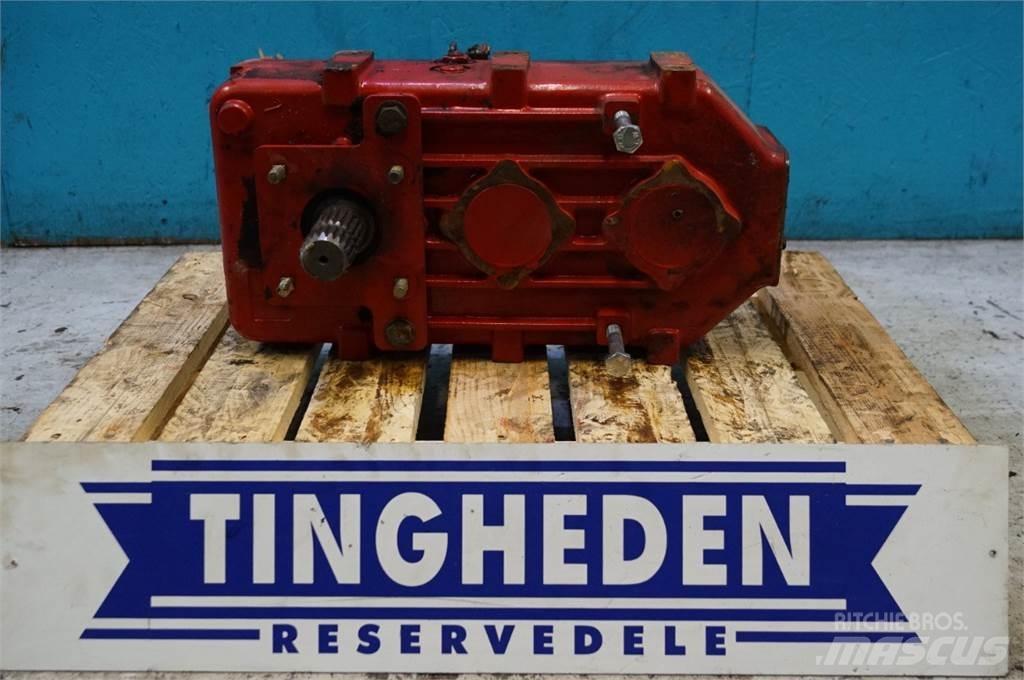 JF Fodervogn Feed mixer