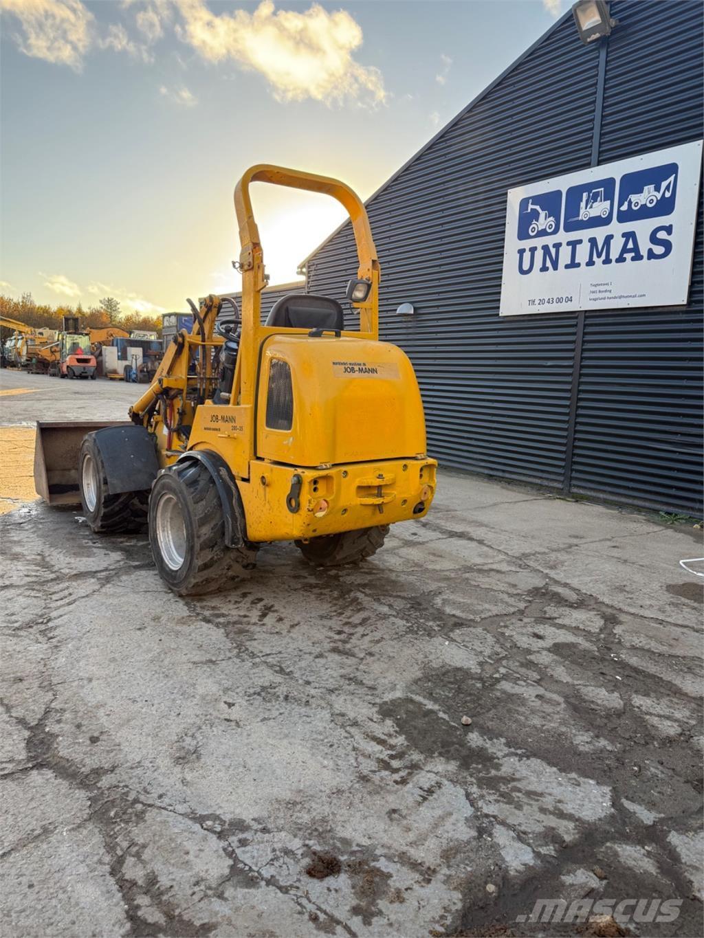 Job-Mann 200-35 Mini loaders