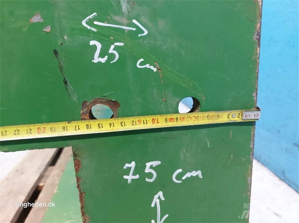 John Deere  Front loader accessories