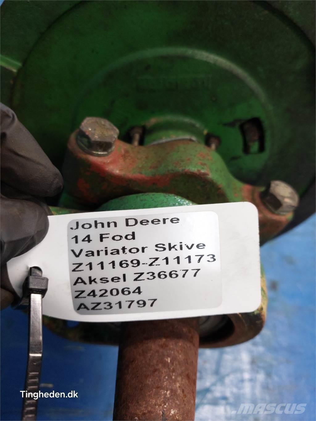 John Deere 1000 Combine harvester accessories