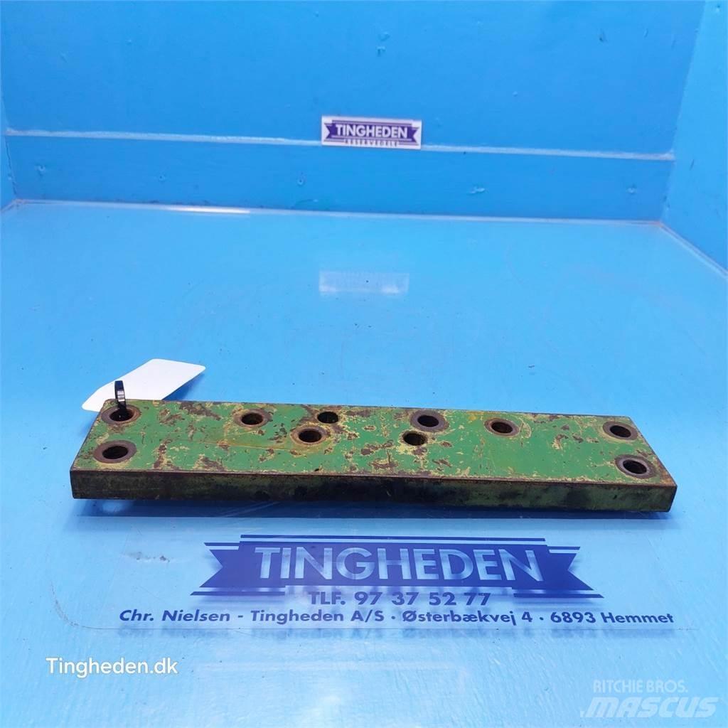 John Deere 1040 Other tractor accessories