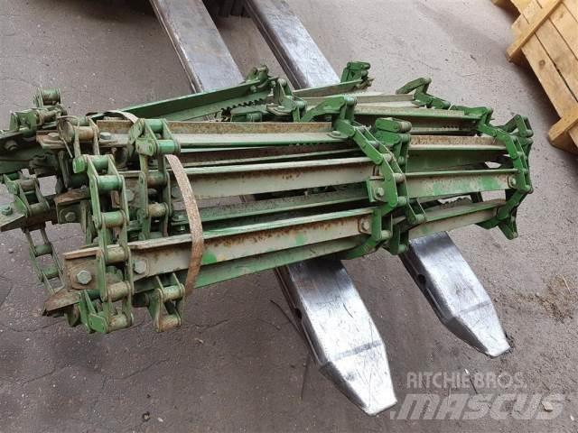John Deere 1052 Combine harvester accessories