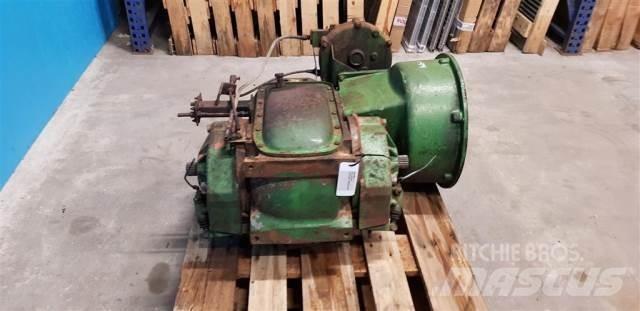 John Deere 1065 Transmission